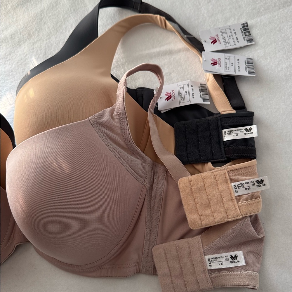 Wacoal Underwire Bra Set (3). Biege, light pink & grey. Equivalent to 36D
